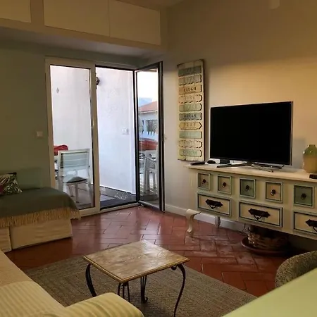 Daire Casinha Do Mar *